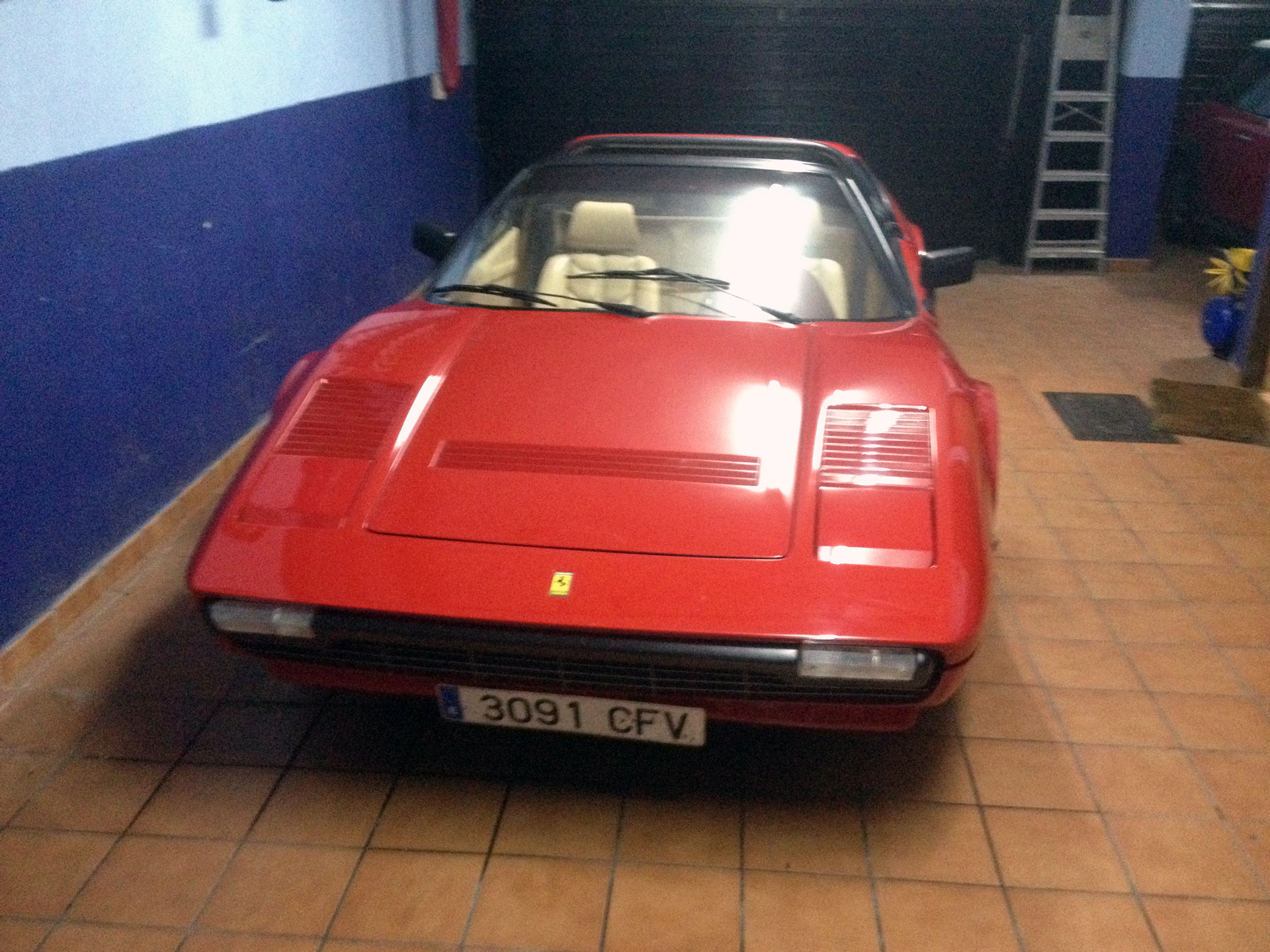 FERRARI-308-GTSI-Quattrovalvole-7