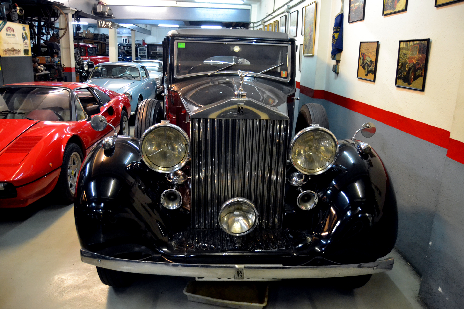 ROLLS-ROYCE-Phantom-III-Windovers-6